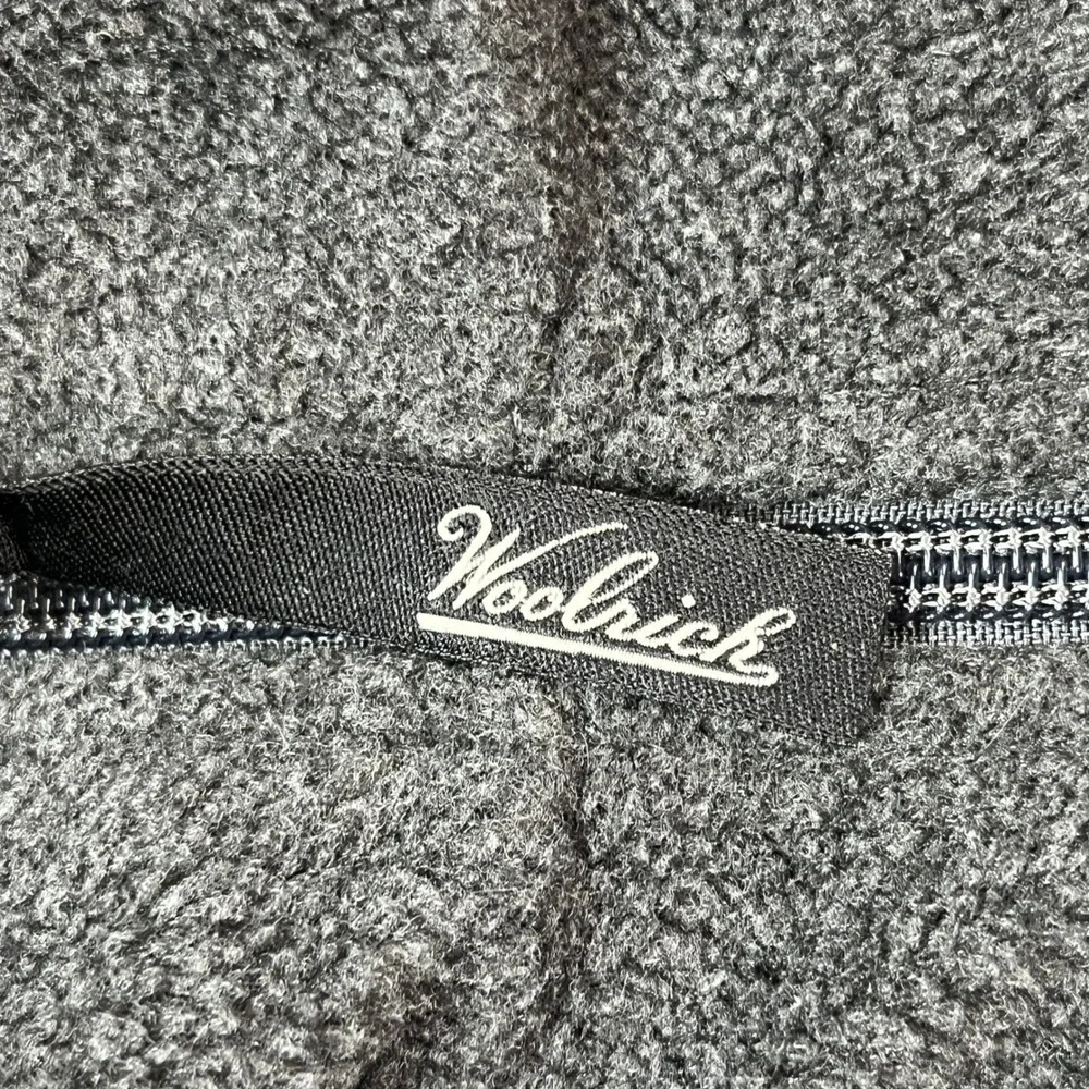 Woolrich‎ Jacket Mens Large Charcoal Gray Heathered Long Sleeve Full Zip Fleece